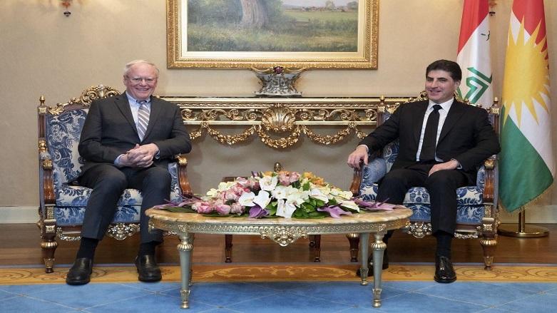 Kurdistan Region President Nechirvan Barzani (right) meets with US envoy James Jeffrey (left) in Erbil, Feb. 18, 2020. (Photo: KRG Presidency)        