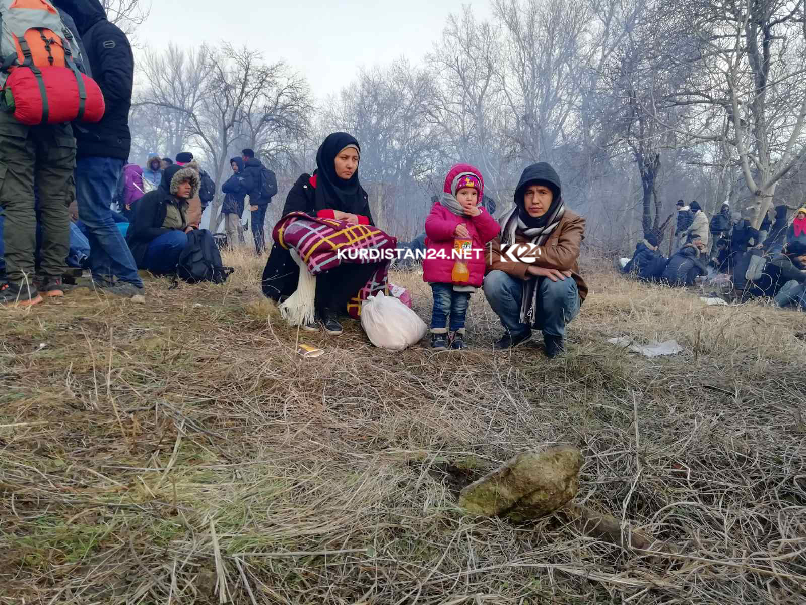 بالصور | اليونان توصد أبوابها بوجه اللاجئين