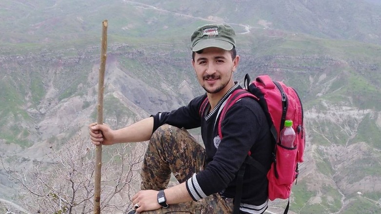 پەكەكە دوای نزیكەی 4 مانگ گەنجێكی سنووری رواندز بە مەرج ئازاد دەكات