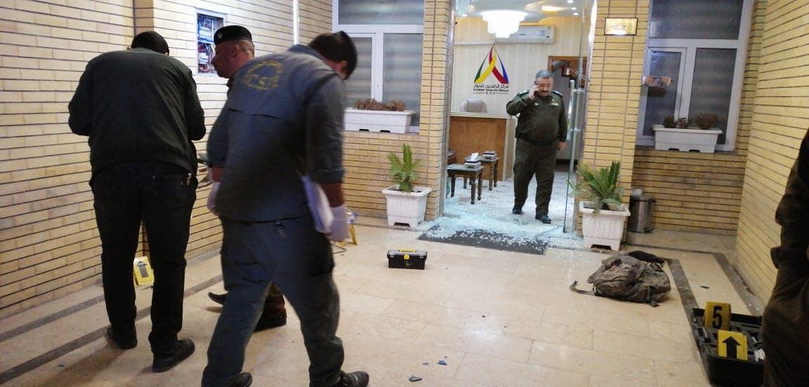 جريح في هجوم على مركز الرافدين للحوار بالنجف