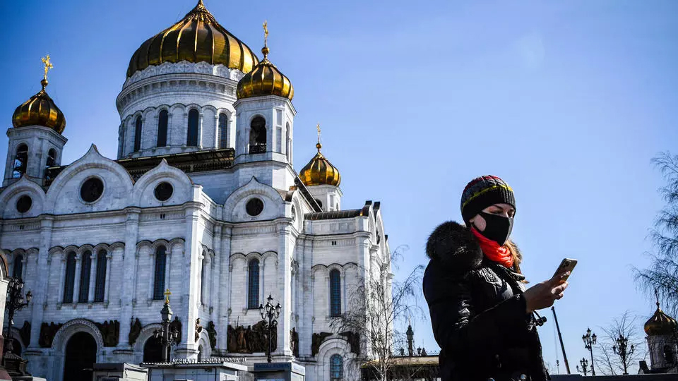 إغلاق كافة المطاعم والمقاهي في روسيا اعتباراً من يوم غد