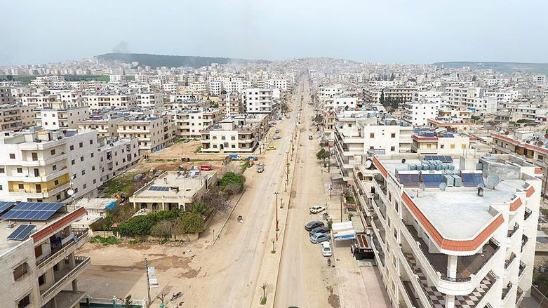 2 top li nava bajarê Efrînê ketin û 3 kes birîndar bûn