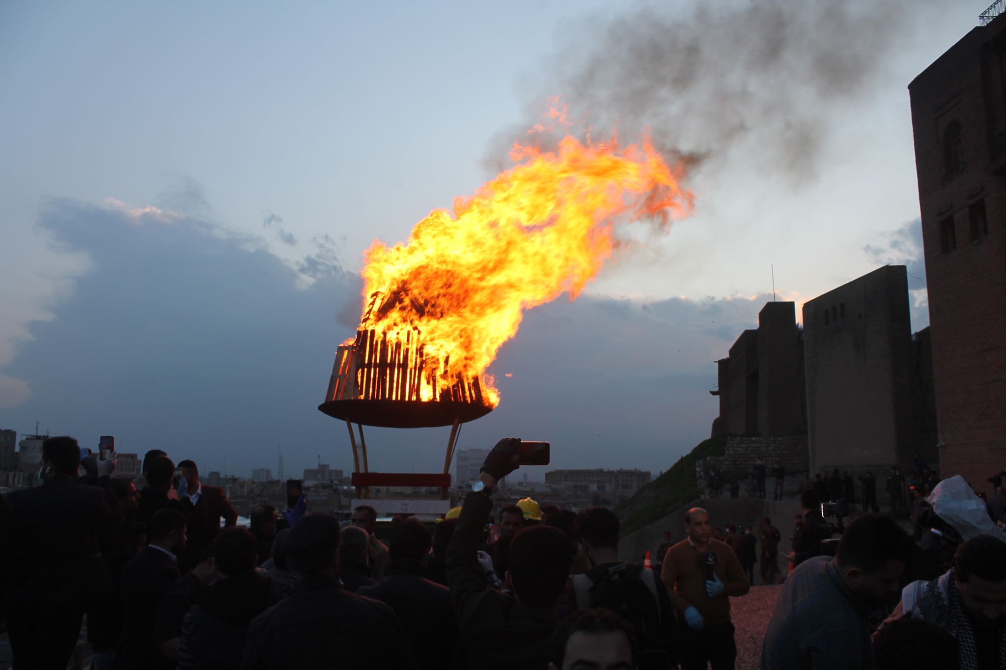 PHOTOS: Erbil marks Newroz with single bonfire and no public crowds