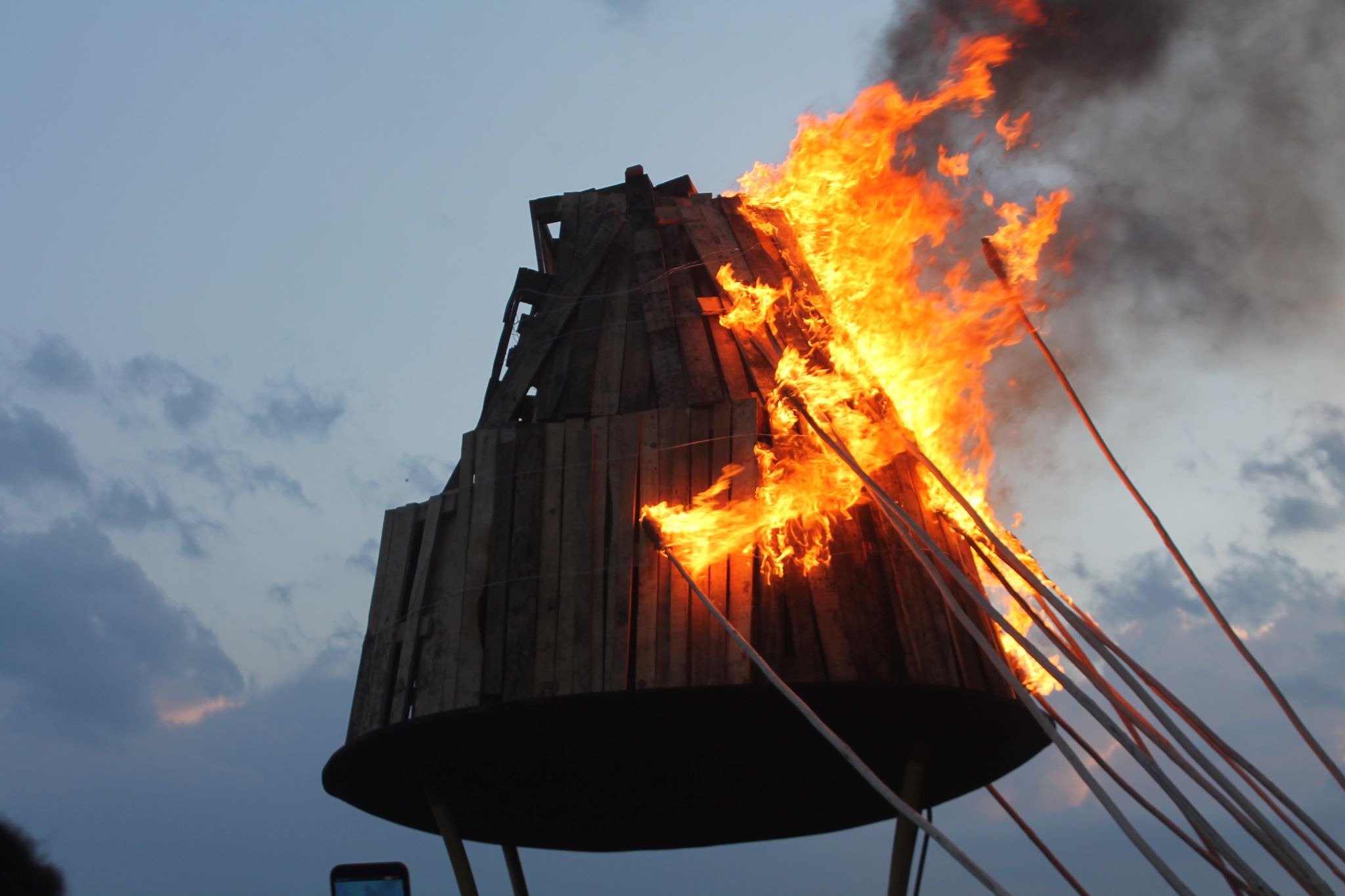 PHOTOS: Erbil marks Newroz with single bonfire and no public crowds