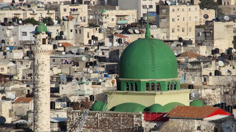 Mizgeftên Filestînê: Bila welatî li malê nimêjê bikin
