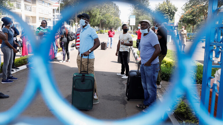 Li Kînya 12 kes hatin kuştin ku qedexeya hatinûçûnê bi sedema Koronayê  bipîkiribûn