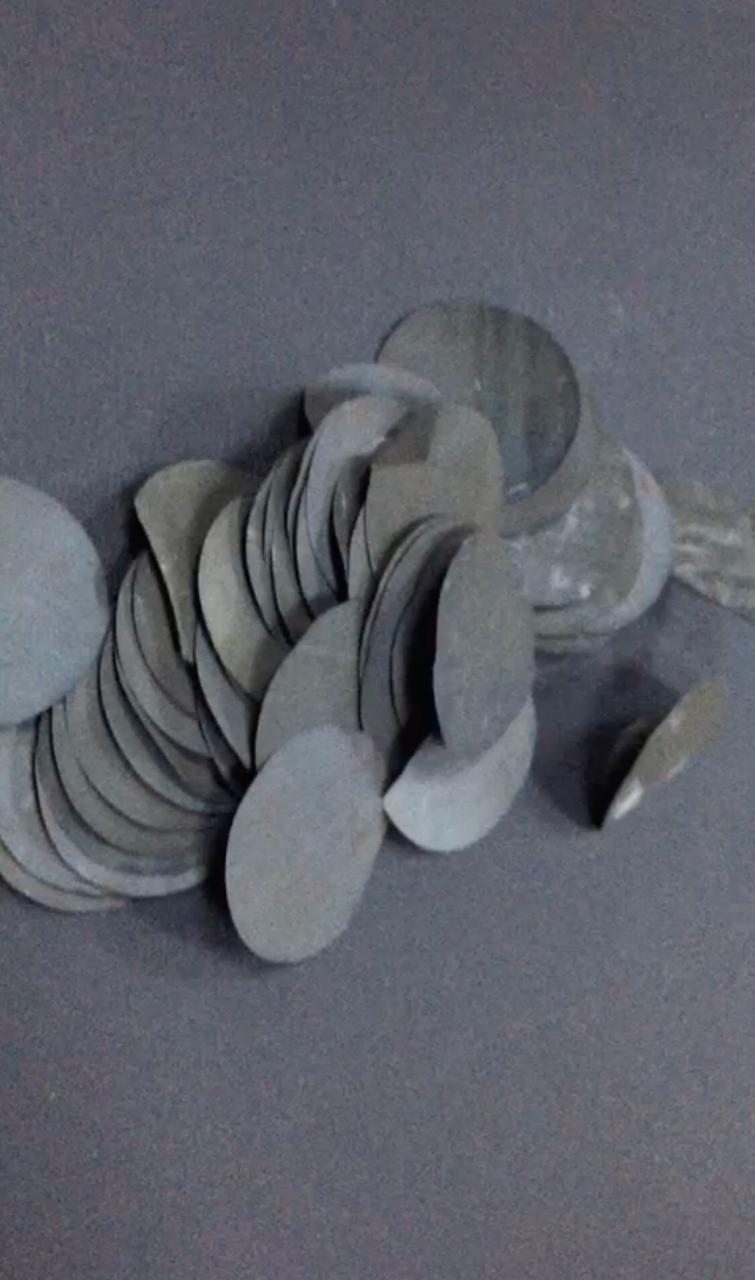 پاشماوه‌ی ئه‌له‌منیۆمی ئه‌و گڕه‌ی كه‌ له‌ هه‌لیكۆپته‌ر و فڕۆكه‌ جه‌نگییه‌كان ده‌رده‌چێت