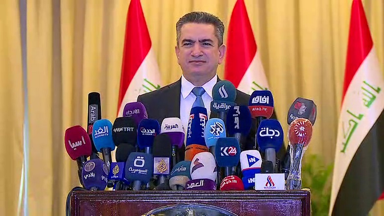 Ednan El Zurfî bi fermî xwe ji pêkanîna Hikûmeta Iraqê vekişand