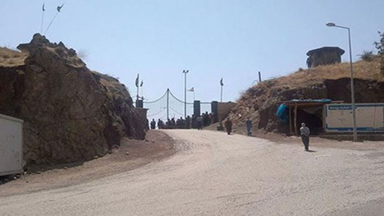 دەروازەی سنووری تەوێڵە سەر لەنوێ بە رووی ئێراندا دەكرێتەوە