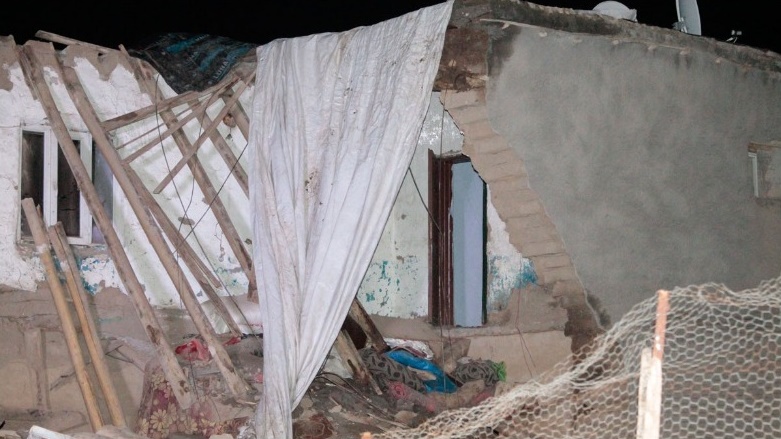 Li Diyarbekir 2 zarok di bin xaniyekî herifî de canê xwe jidest dan