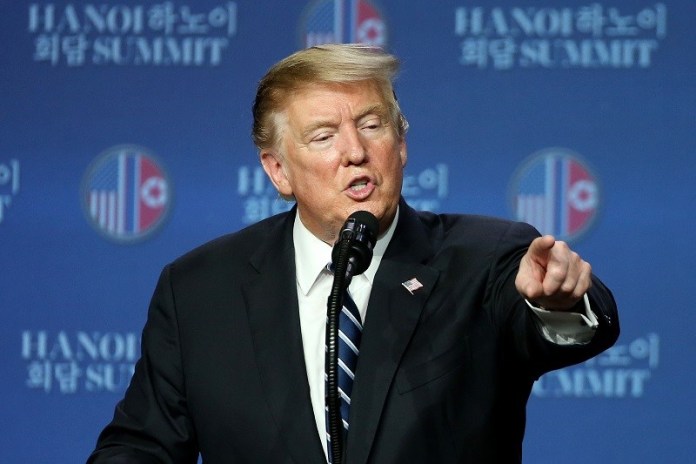 Tiramp hoşdarîyeka nû dide Îranê û dûvelankên wê