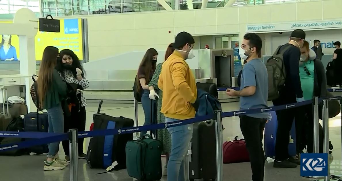 Liser raspardeya serokê Hikûmeta Herêma Kurdistanê 91 xwendkarên Kurd vegerandin.