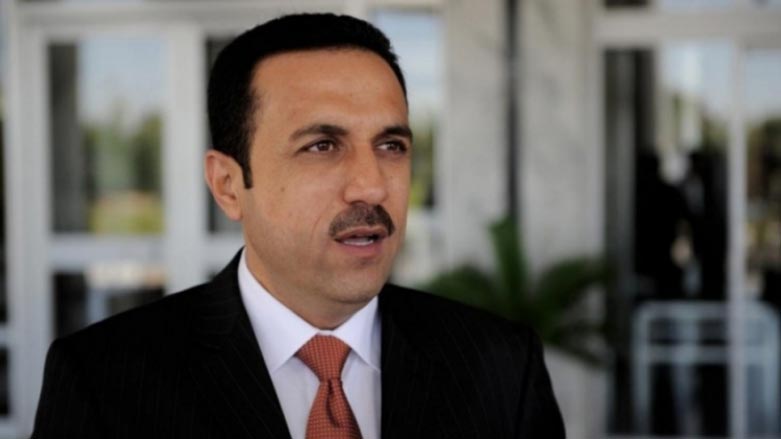 ئومێد خۆشناو: به‌شانازیه‌وه‌ ده‌نگ به‌هه‌ڵگرتنی پارێزبه‌ندی سه‌رخۆم ده‌ده‌م