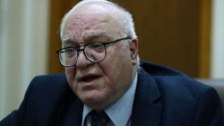 العراق يقترض من البنوك لرواتب أيار ويواجه "مشكلة" في حزيران