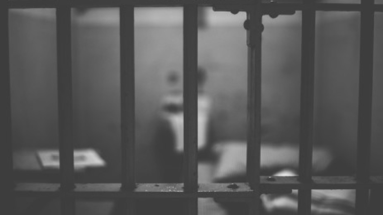 رووداوی رفاندنی ساختەدەکات تاوەکو پارە لە دایکی بسەنێت