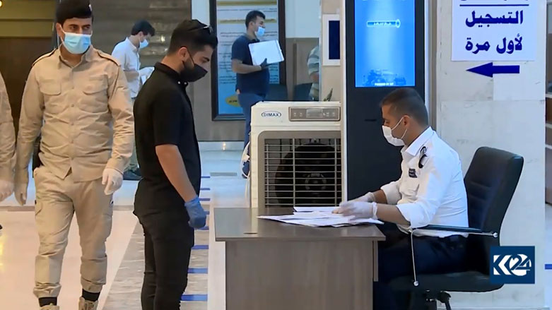 به‌ستنی ماسك له‌ فه‌رمانگه‌ و شوێنه‌ گشتییه‌كان كرایه‌ بڕیار