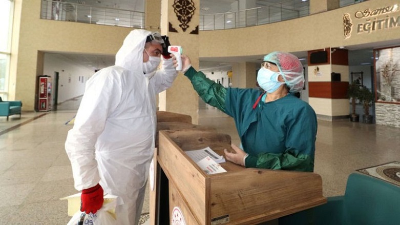 Li Tirkiyê 21 kesên din bi Koronayê canê xwe jidest dan