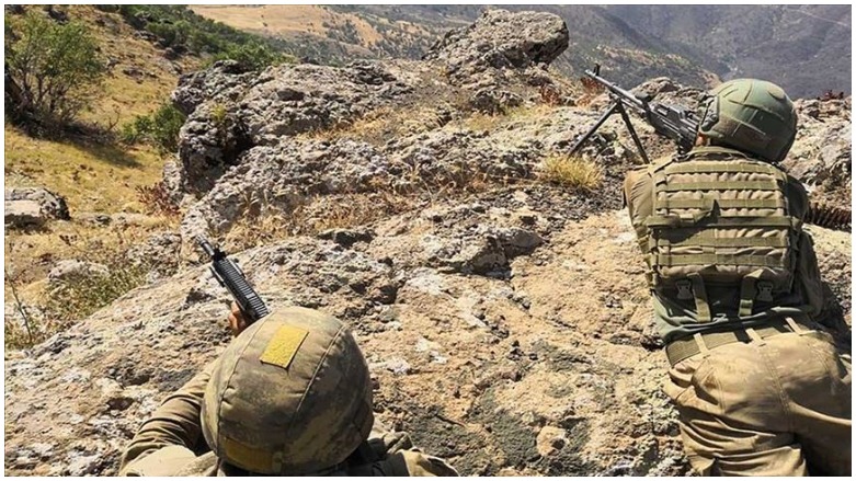 Tirkiye êrîşên hemberî deverên sînorî bi mafê xwe dizane