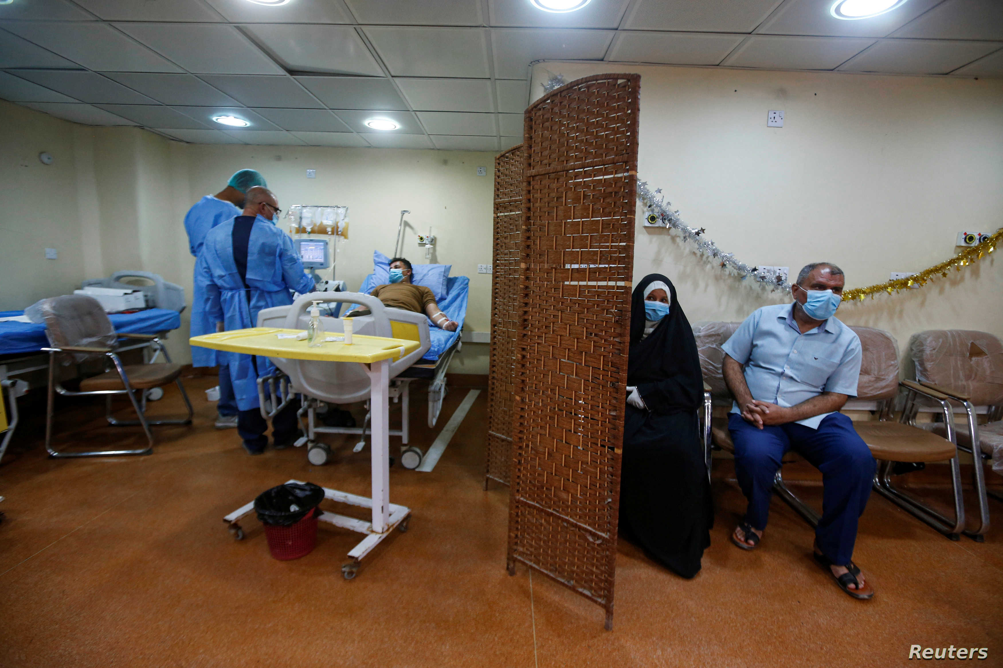 العراق يجتاز عتبة جديدة بإصابات كورونا وعدّاد الوفيات يسجل ارتفاعاً