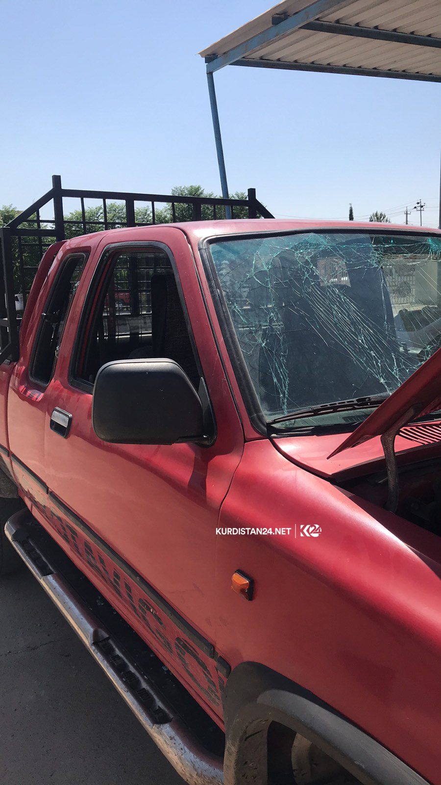 فڕۆكە جەنگییەكانی توركیا ئۆتۆمبێلێك لە سنووری زاخۆ دەكەنە ئامانج