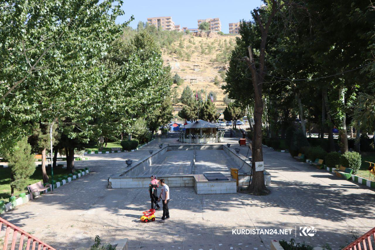 بە وێنە.. باغی میکائیل لە شاری مەهاباد