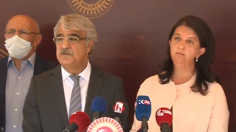 Hevserokên HDPê beyanameya çareseriya pirsa Kurd ragihand