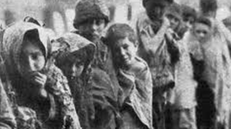 راگواستن و ده‌ربه‌ده‌ركردنی هه‌زاران كوردی سه‌رزه‌مینی ناگۆرنۆ قه‌ره‌باغ له‌ پێناو دامه‌زراندنی ده‌وڵه‌تێك بۆ ئه‌رمه‌نییه‌كان و ده‌وڵه‌تێك بۆ ئازه‌رییه‌كان له‌ لایه‌ن شیوعییه‌كانی سۆڤیه‌ته‌وه‌