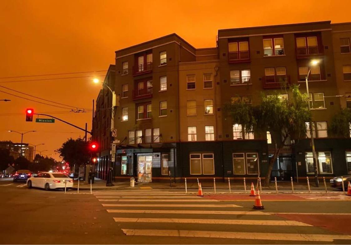  ئاسمانی كالیفۆرنیا پرته‌قاڵی دەبێت‌