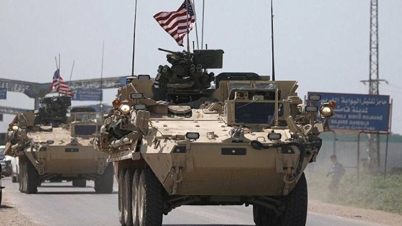 Amerîka 60 otombîlên serbazî derbasî rojavayê Kurdistanê kirin