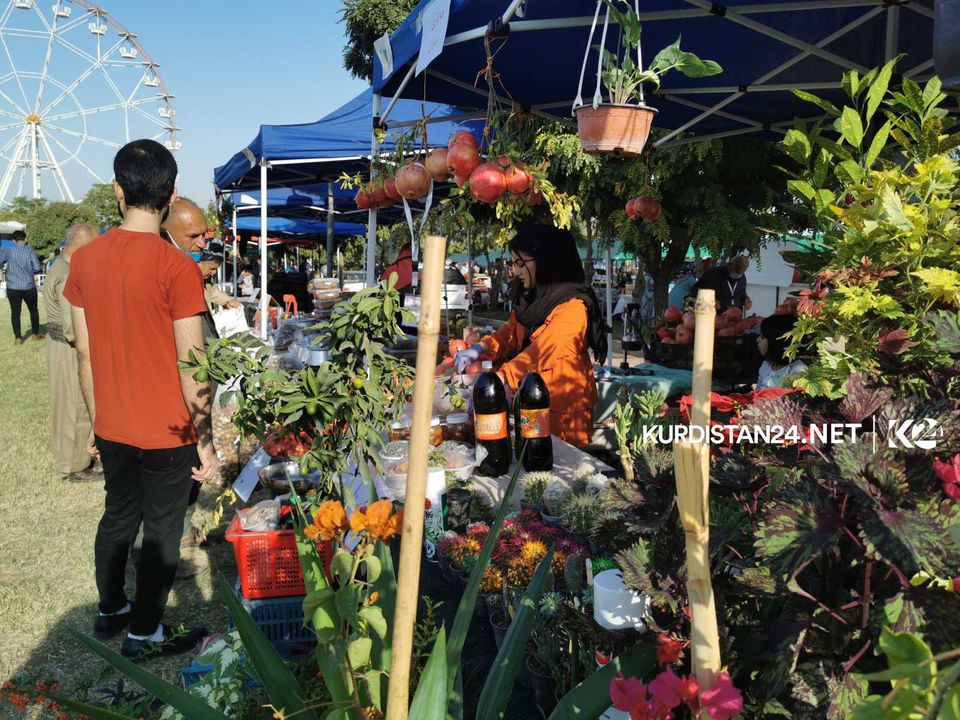 بالصور | حدائق حلبجة تزدان جمالاً بمهرجان 