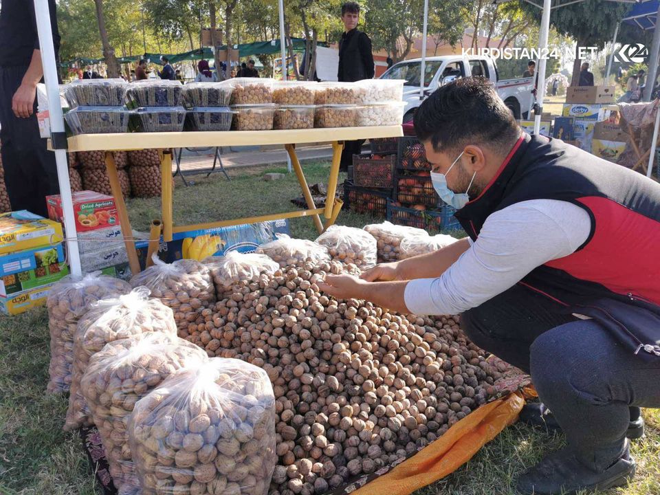 بالصور | حدائق حلبجة تزدان جمالاً بمهرجان 