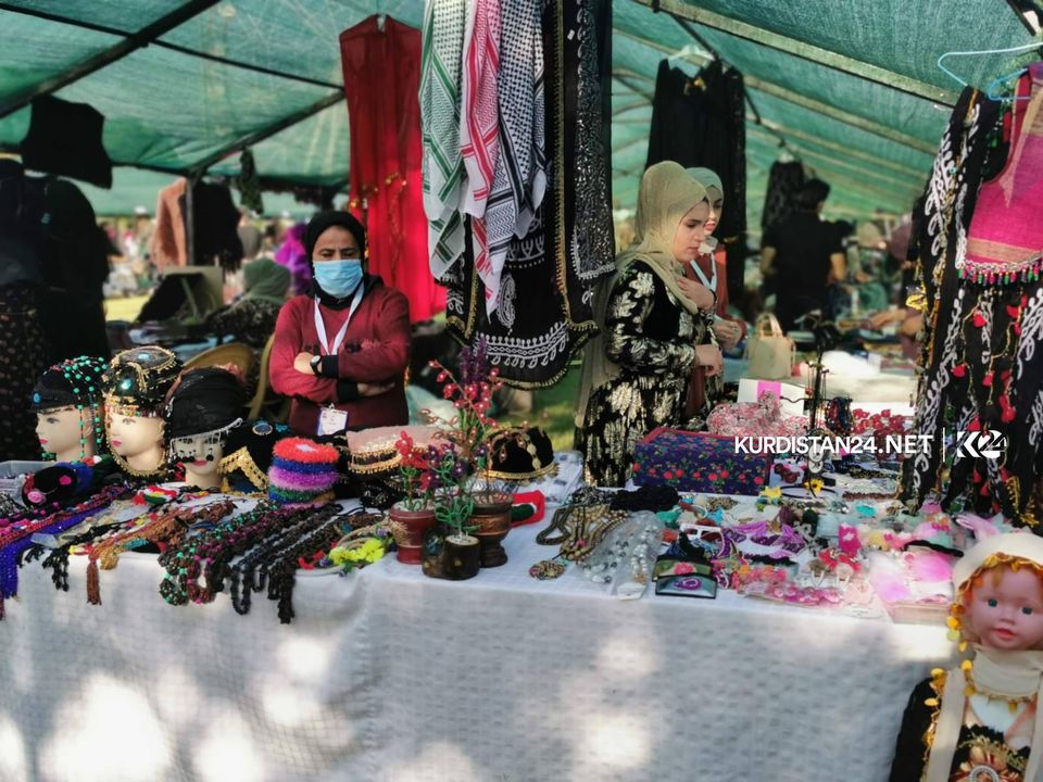 بالصور | حدائق حلبجة تزدان جمالاً بمهرجان 