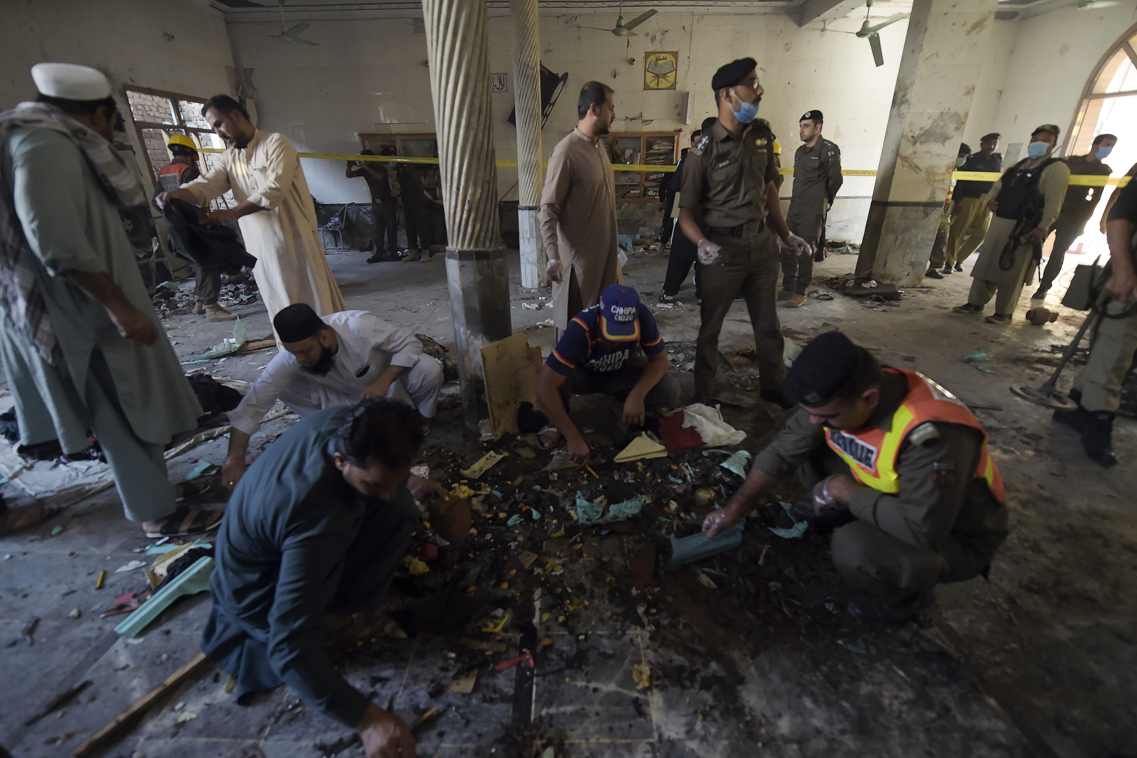بەوێنە... جانتایەکی بۆمبڕێژکراو لەنێو پۆلێکی فێرکردنی قورئان لە پاکستان تەقییەوە 