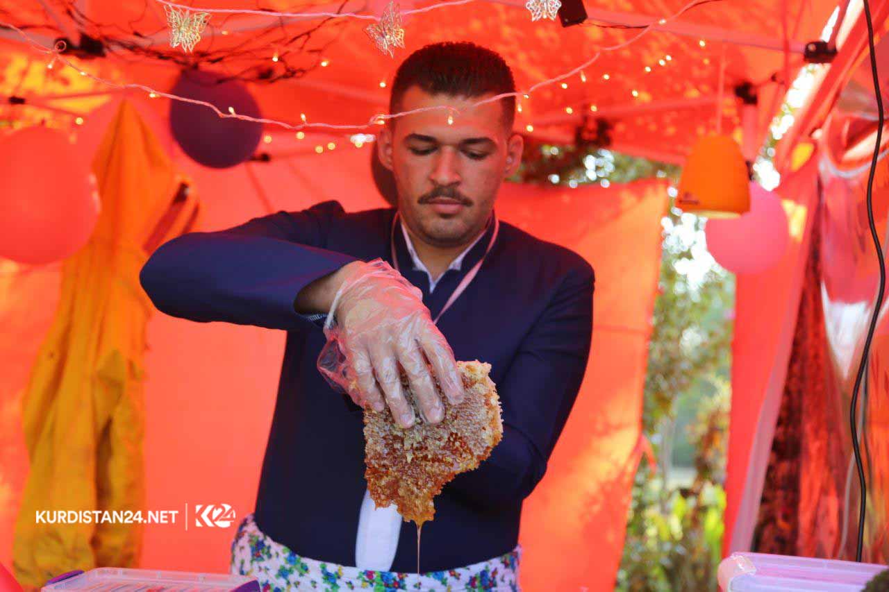 بە وێنە... پێنجەمین فێستیڤاڵی ھەنگوین لە سلێمانی بەڕێوەدەچێت