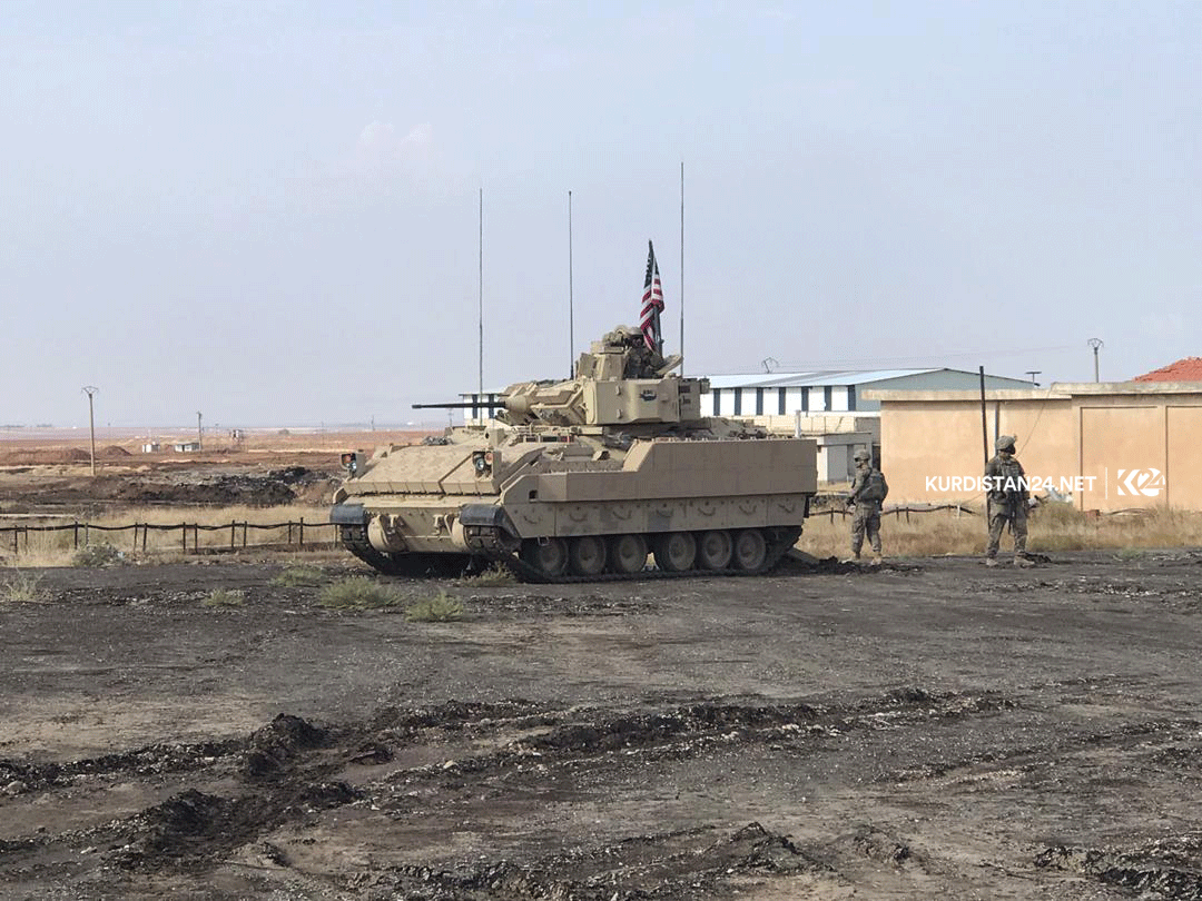 Hêzên Amerîkî gereke çavdêriyê li kêlgehên petrolê yên Rojava dikin