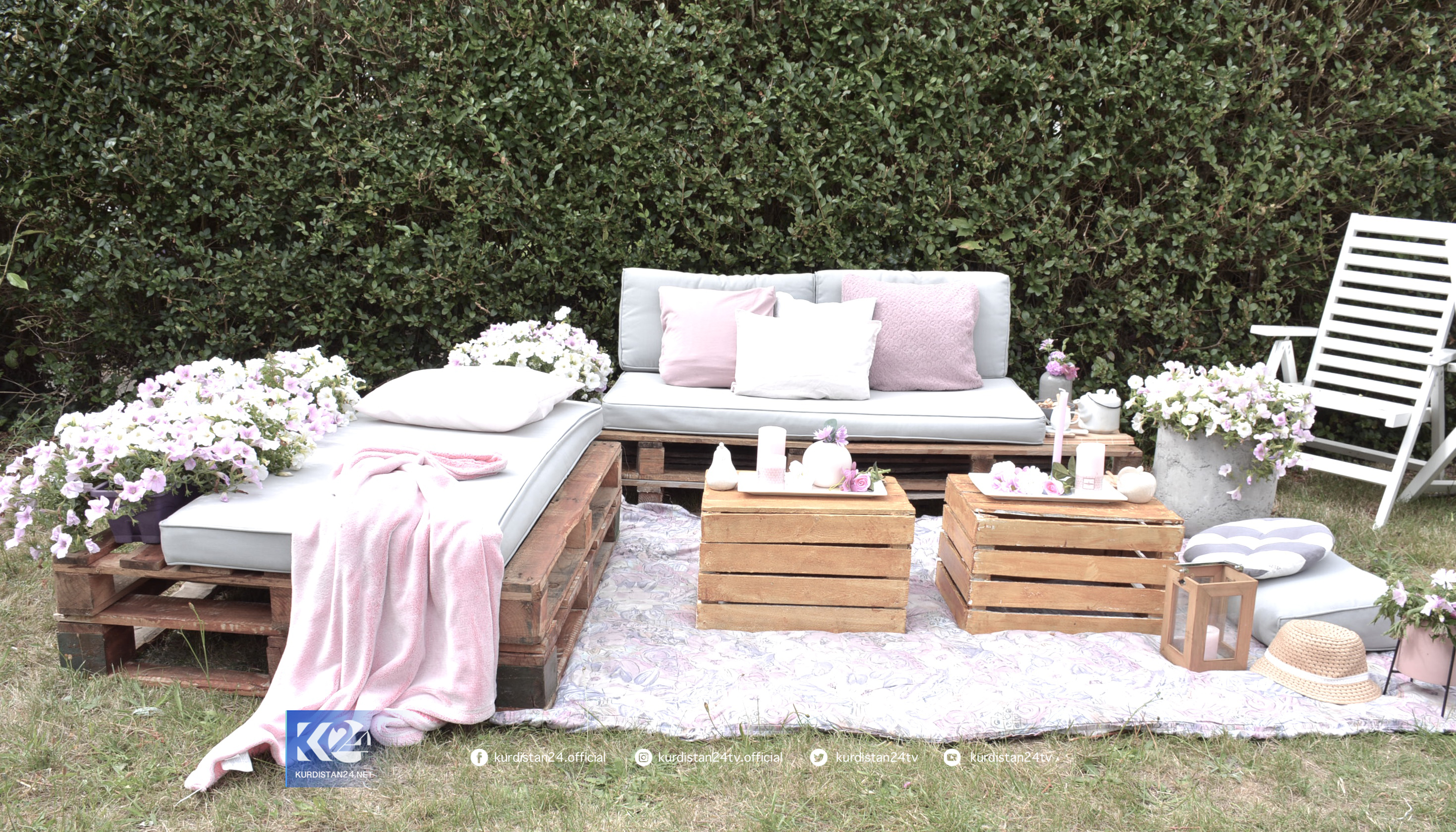 خانمێكی ده&zwnj;ستڕه&zwnj;نگین له&zwnj; كه&zwnj;لوپه&zwnj;لی فڕێدراو كاری ده&zwnj;ستی ناوازه&zwnj; دروست ده&zwnj;كات