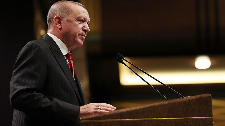 Li Tirkiyê ji ber koronayê qedexeya derketina derve dest pê dike