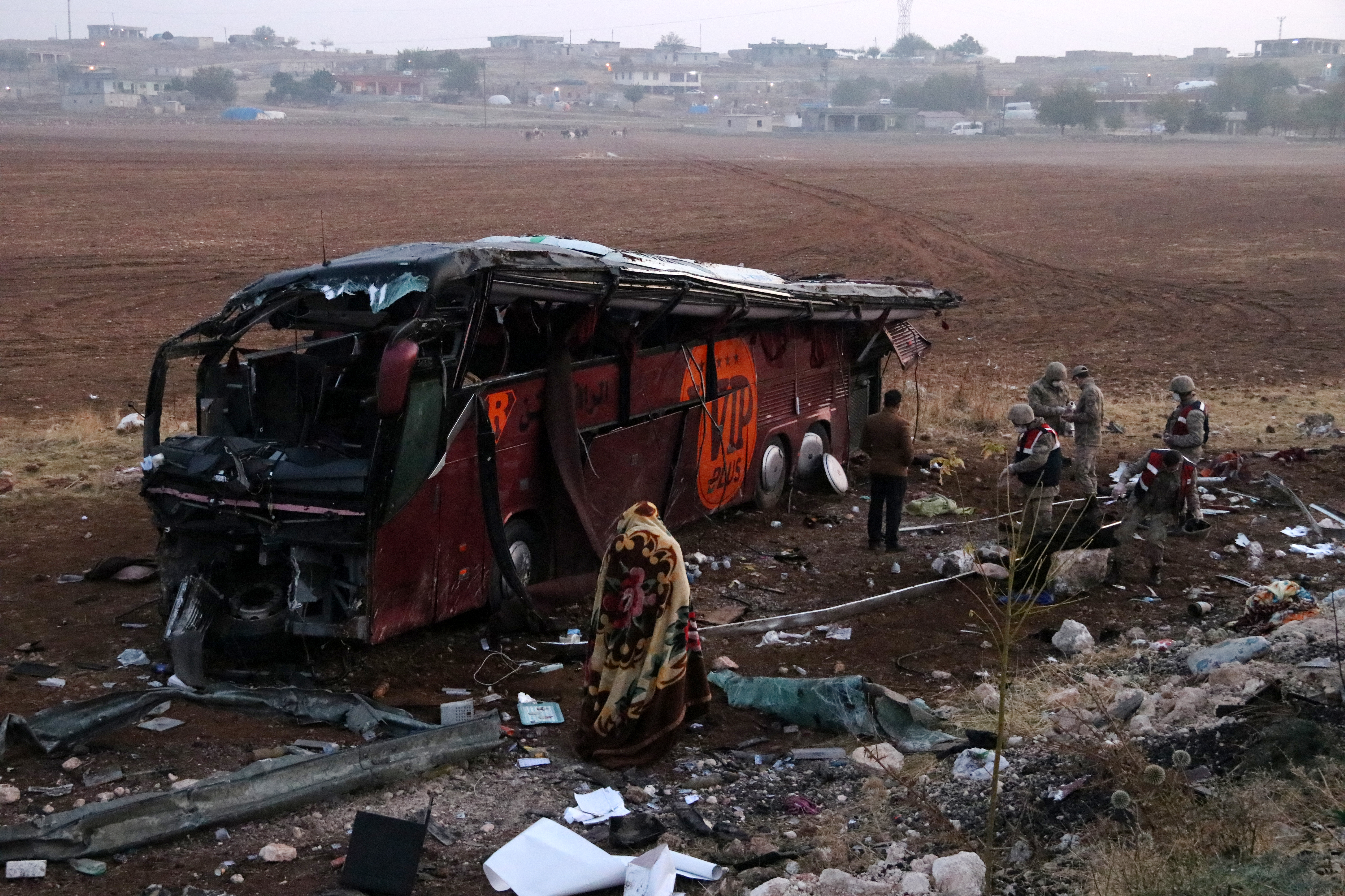 پاسێکی گەشتیارانی سلێمانی لە باکووری کوردستان وەرگەڕا؛ کەسێک گیانی لەدەستدا و 28ـی دیکە بریندارن