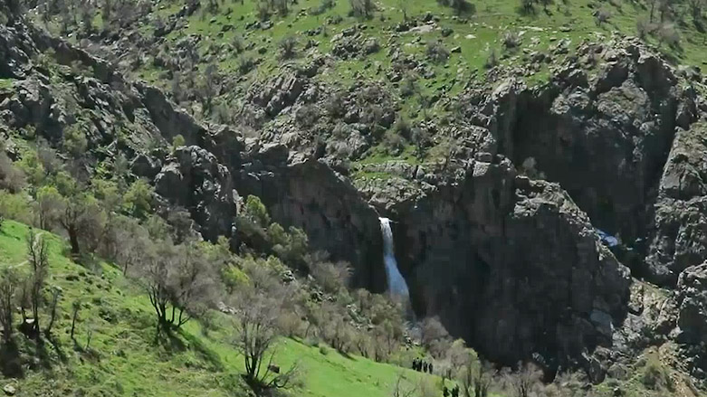 تاڤگەی گەوێڵە لە مەریوان