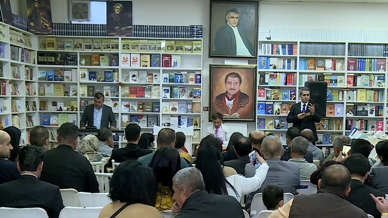 بەڕیوەچۆوونی کۆڕێکی شێعری لە سلێمانی