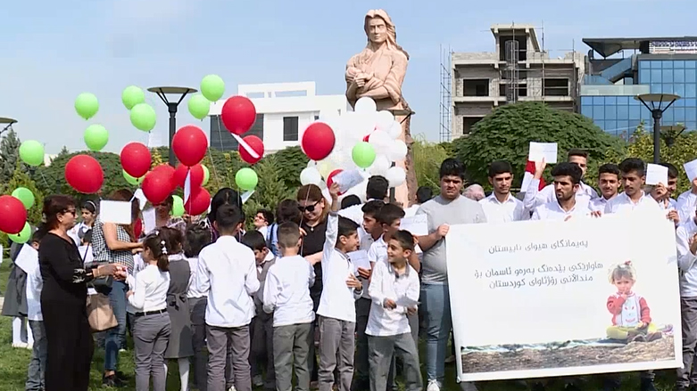 پشتگیریکردن لە منداڵانی رۆژئاوا لە سلێمانی