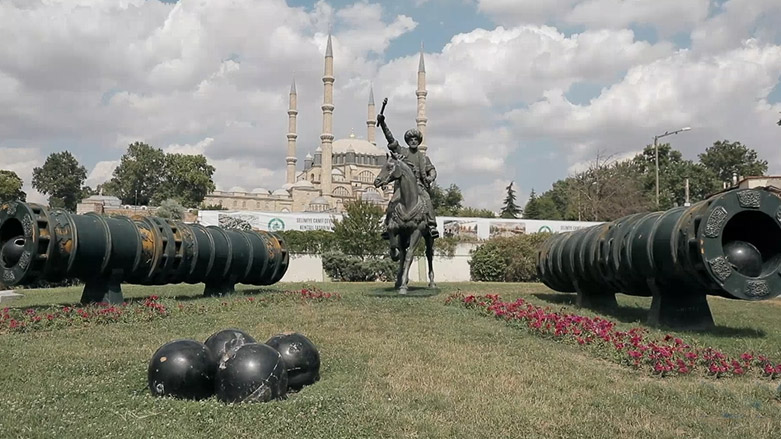 بە قاچاخ رۆیشتنی گەنجان بۆ دەرەوەی وڵات