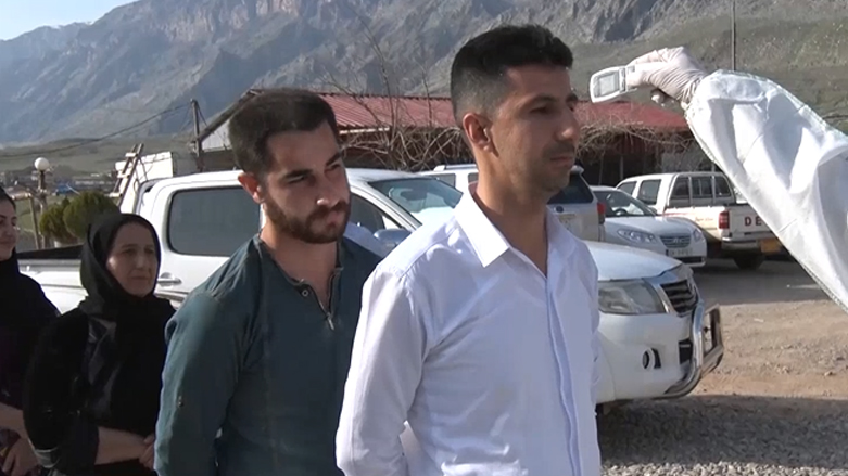 پێشکنینی هاووڵاتیان لە دەڤەری ئامێدی