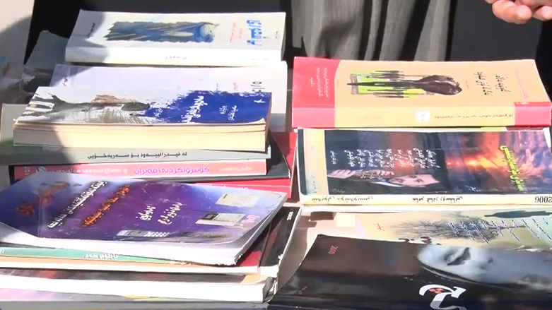 دابەشکردنی کتێب لە هەڵەبجە
