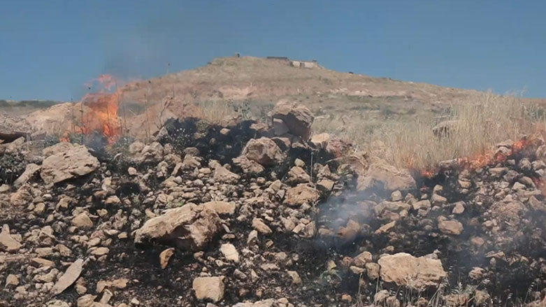 جموجۆڵی داعش و سووتاندنی دەغڵودانی جوتیارانی کورد لە مەخموور