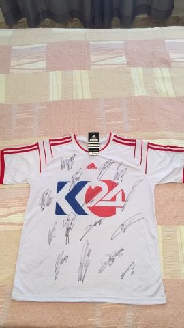 واژووی ئەستێرەکانی ریال مەدرید لەسەر درێسە تایبەتەکەی کوردستان24