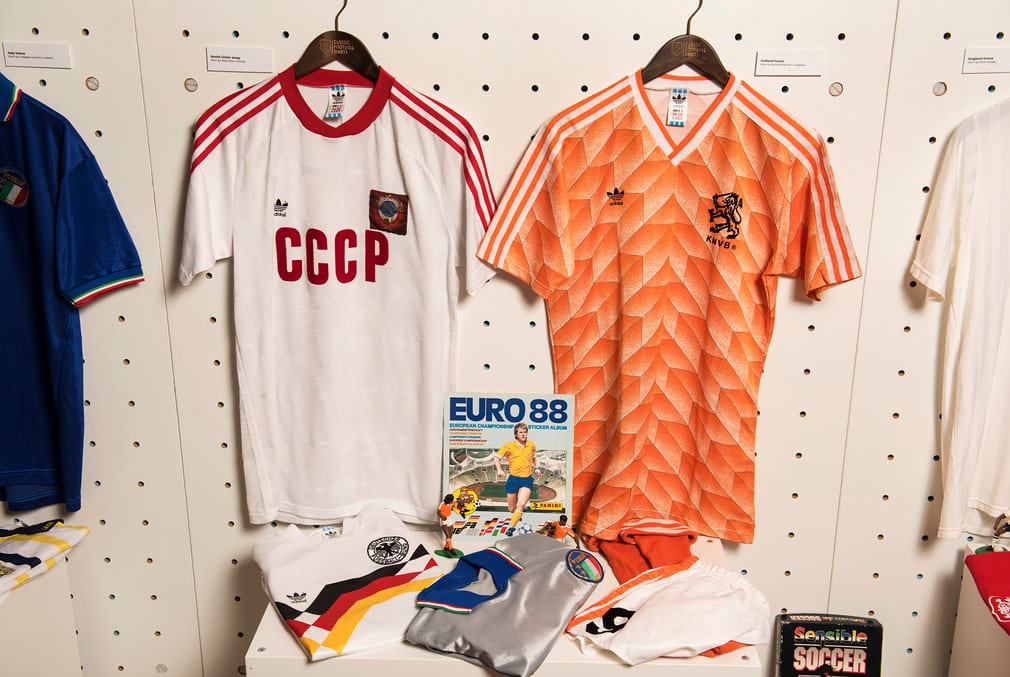 بەشێک لە درێسەکانی پیشانگاکە