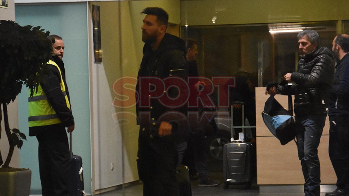 ساتی گەیشتنەوەی مێسی بۆ بارسێلۆنا