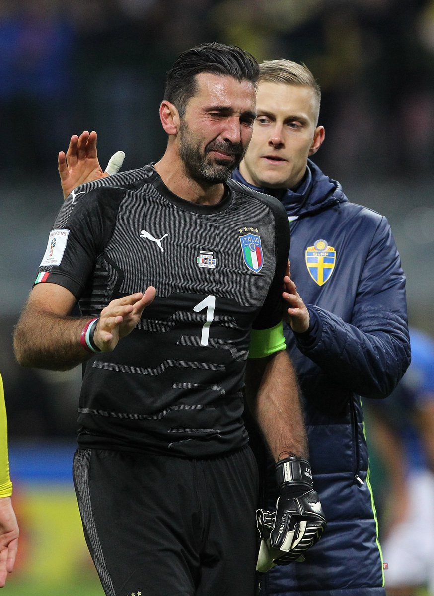 جیانلویجی بۆفۆن، گۆڵپارێزی پێشووی ئیتالیا