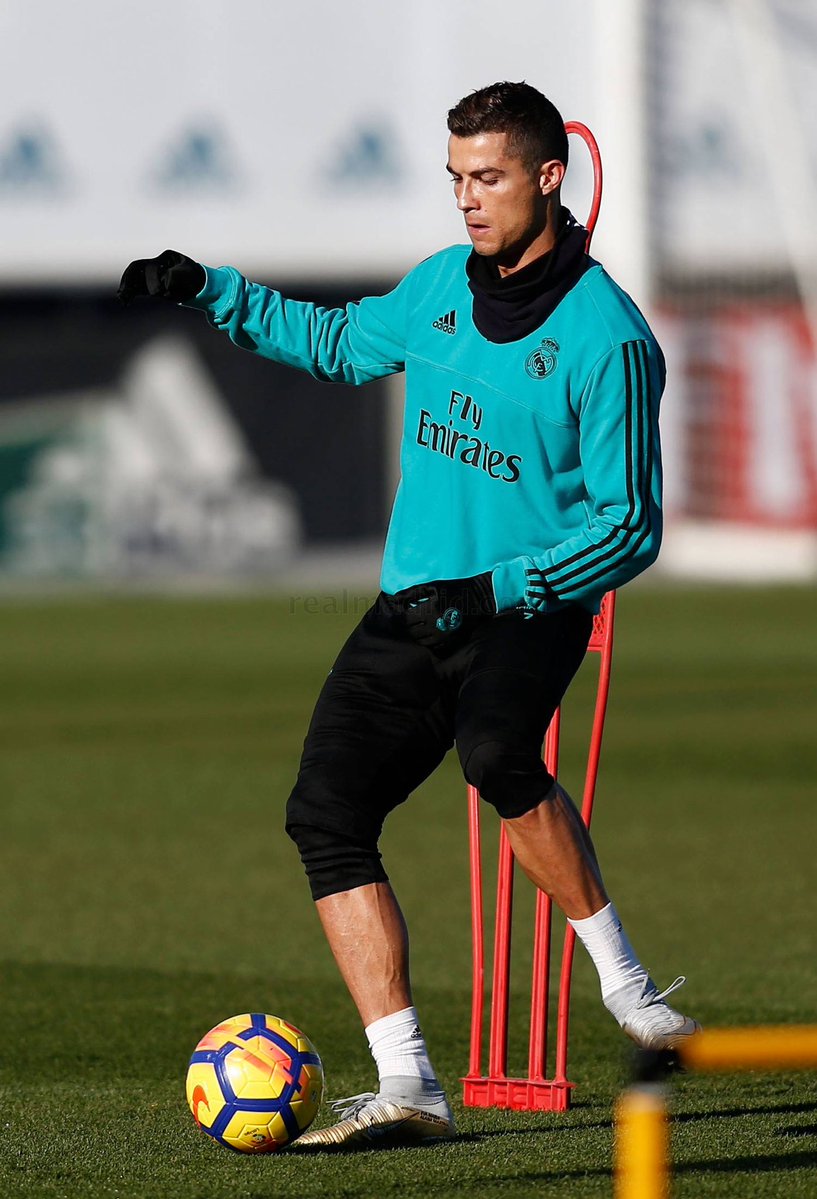 کریستیانۆ رۆناڵدۆ لە راهێنانەکانی ئەمڕۆدا